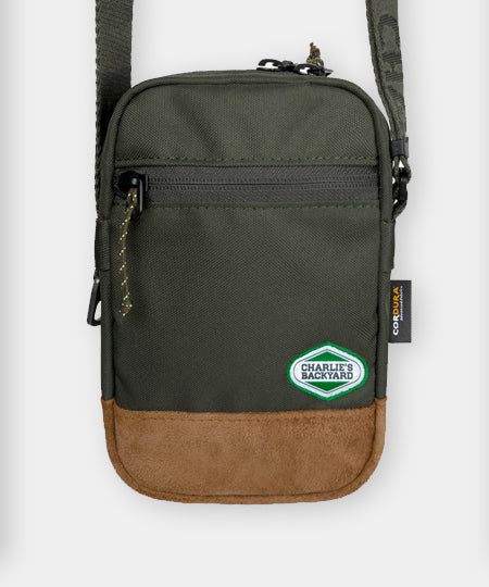 Charlie_s-Backyard-sacoche-TOWN-CORDURA-pour-chien-vert