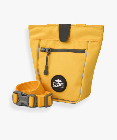 DOG-Copenhagen-sac-a-friandises-pour-chien-go-explorer-treat-bag-jaune