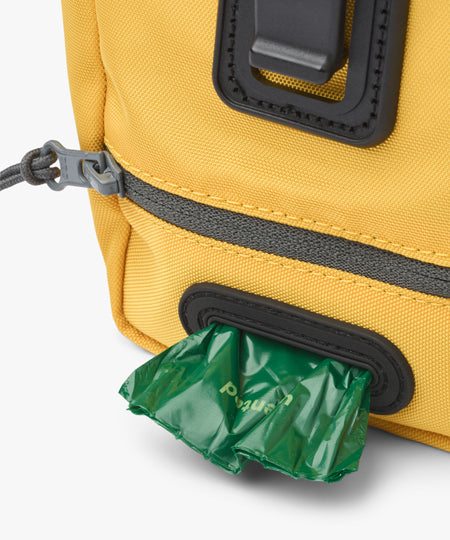 DOG-Copenhagen-sac-a-friandises-pour-chien-go-explorer-treat-bag-jaune