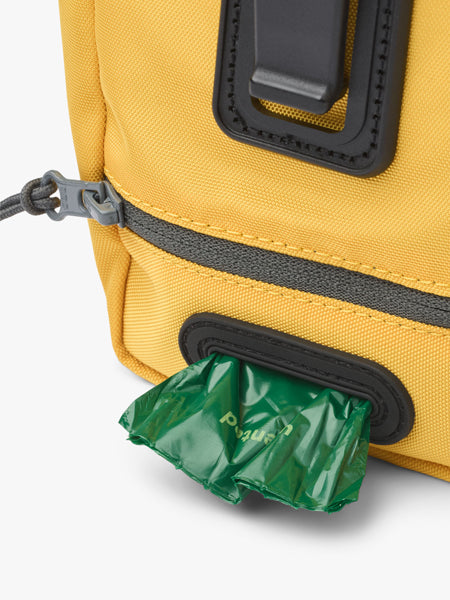 DOG-Copenhagen-sac-a-friandises-pour-chien-go-explorer-treat-bag-jaune