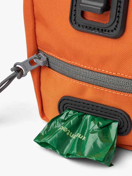 DOG-Copenhagen-sac-a-friandises-pour-chien-go-explorer-treat-bag-orange