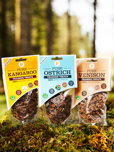 JR-pet-products-friandises-pour-chien-training-autruche