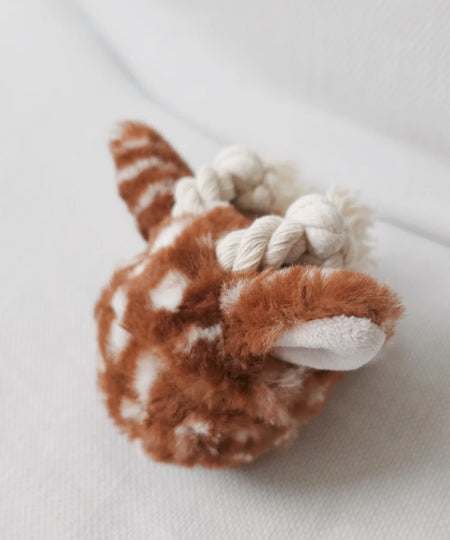 Lambwolf-Collective-jouet-ball-pop-design-minimalist-pour-chien-giraffe