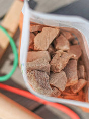 Sund-Hundmat-friandise-lyophilisee-freeze-dried-raw-canard