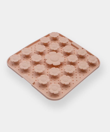 inooko-jouet-occupation-pour-chien-Yoomy-Daisy-beige