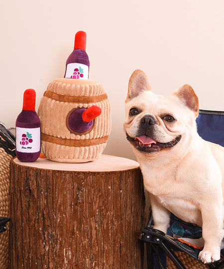 HugSmart-peluche-interactive-pour-chien-chiot-tonneau-vin