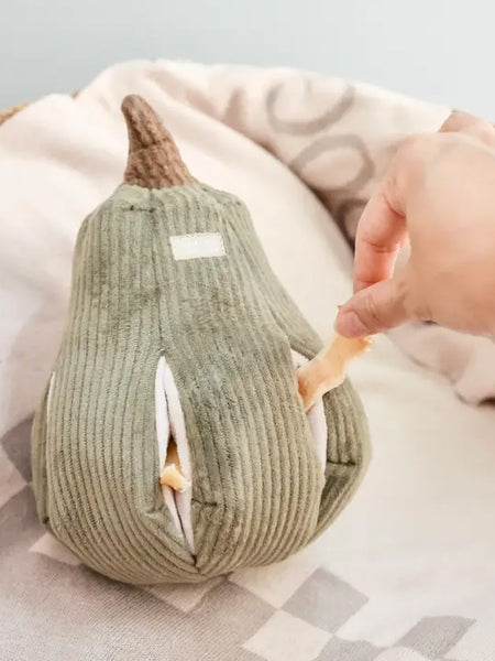 Lambwolf-Collective-jouet-design-minimalist-pour-chien-Butternut