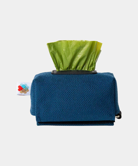 Wildebeest-distributeur-sac-a-crottes-pour-chien-bleu-marine