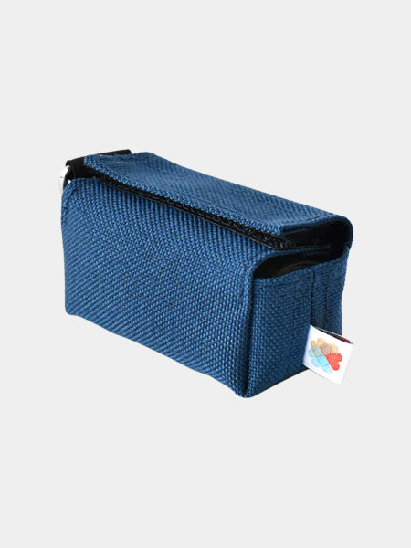Wildebeest-distributeur-sac-a-crottes-pour-chien-bleu-marine