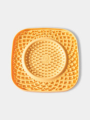 inooko-Tapis-lechage-YoomY-Plate-dusty-yellow