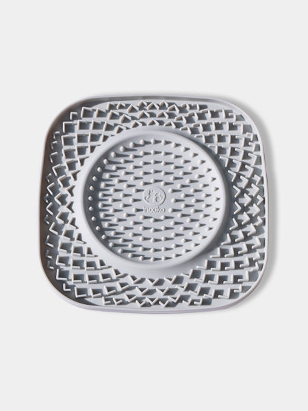 inooko-Tapis-lechage-YoomY-Plate-gris