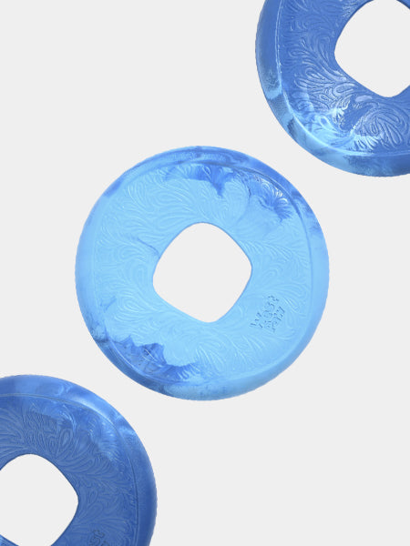 west-paw-frisbee-sailz-chien-ecologique-bleu