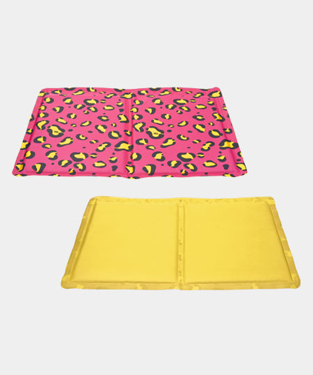 Ferribiella-tapis-rafraichissant-leopard-rose