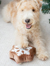 Lambwolf-Collective-peluche-chien-interactive-design-cookie-de-noel