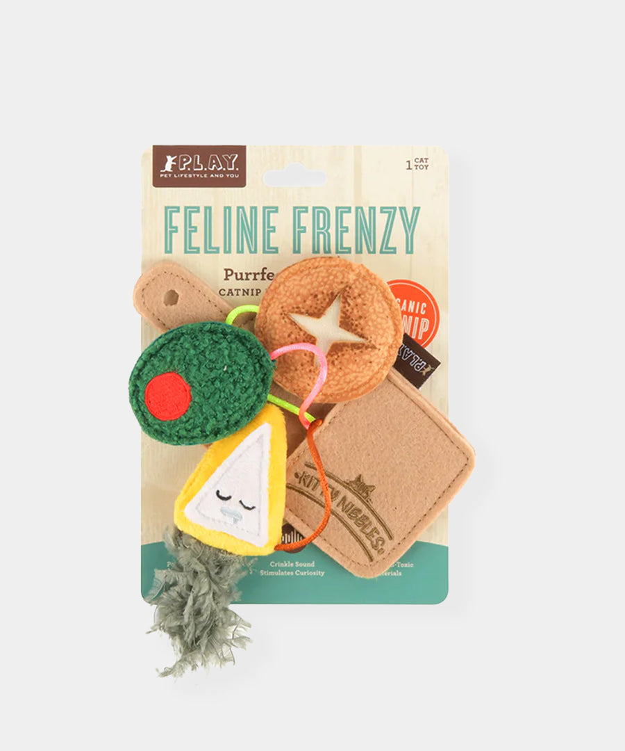 Pet-play-jouet-peluche-chat-feline-fenzy-plateau-charcuterie