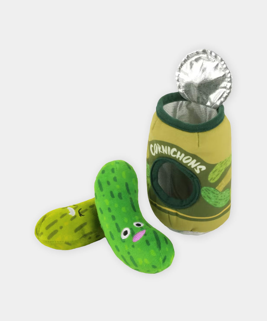 Pet-play-jouet-peluche-chien-Wine-Bar-cornichons
