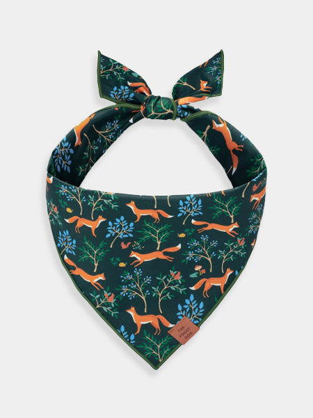 The-Foggy-Dog-bandana-chien-Woodland-Fox