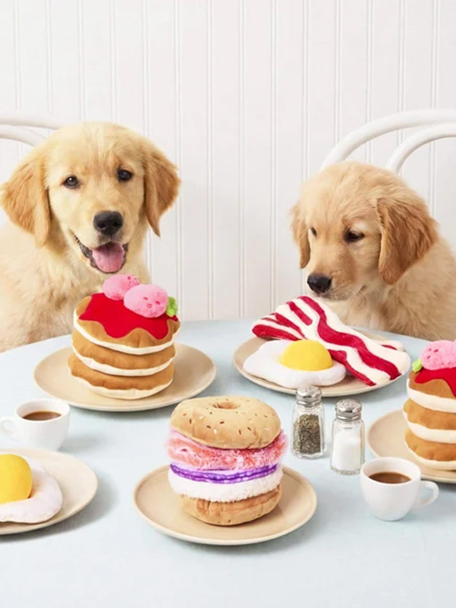The-Foggy-Dog-peluche-fouille-balle-pour-chien-bagel