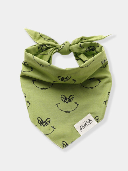       The-Paws-bandana-pour-chien-Grinch-noel