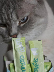 Wow-cat-friandises-a-lecher-pour-chat-creamies-boeuf