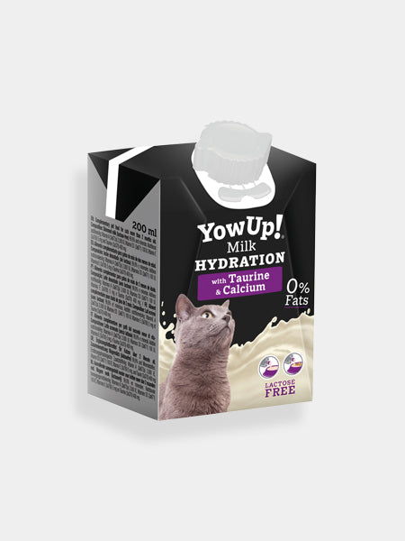 Yowup-lait-pour-chat-renfort-taurine-calcium