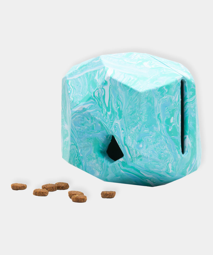 ruffwear-jouet-chien-resistant-Gnawt-A-Rock-Glacial-Blue