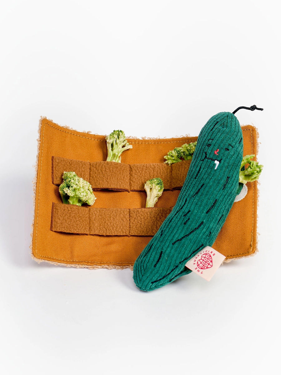 the-furry-folks-jouet-de-fouille-puzzle-interactif-pour-chien-cornichon