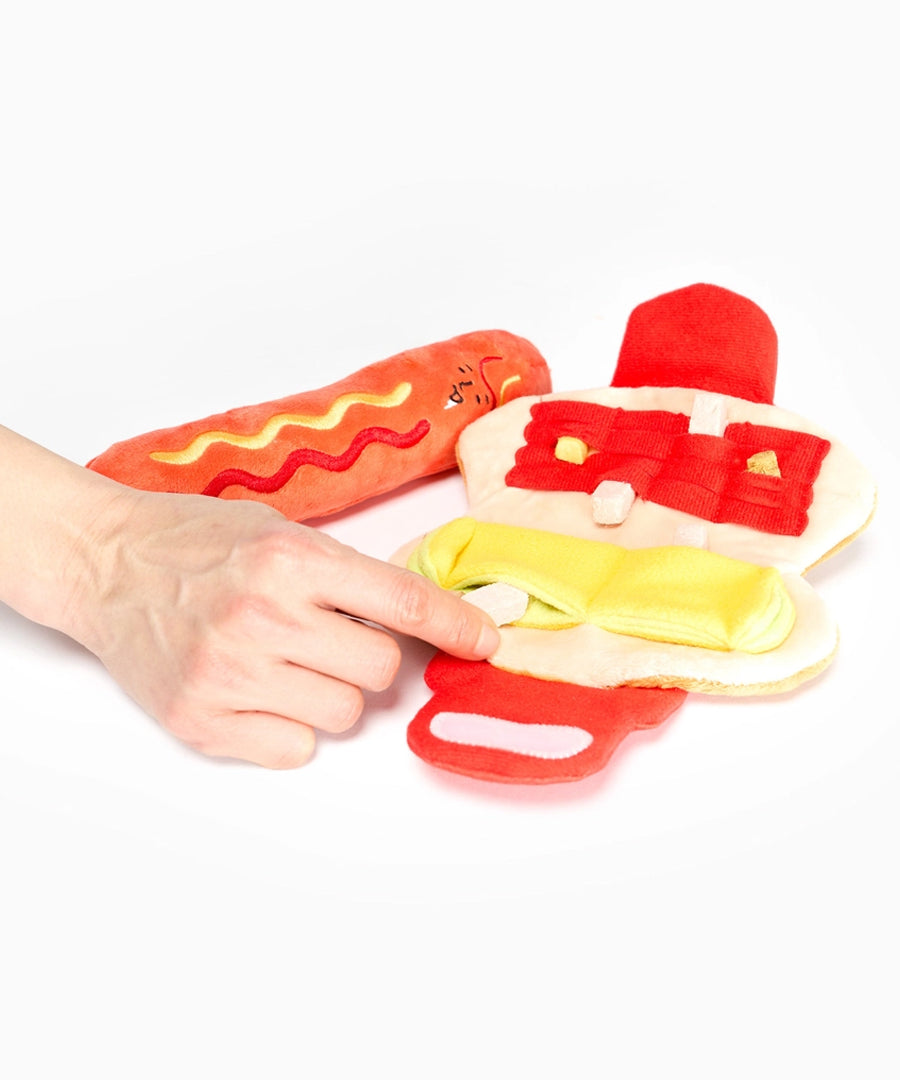 the-furry-folks-jouet-de-fouille-puzzle-interactif-pour-chien-hotdog