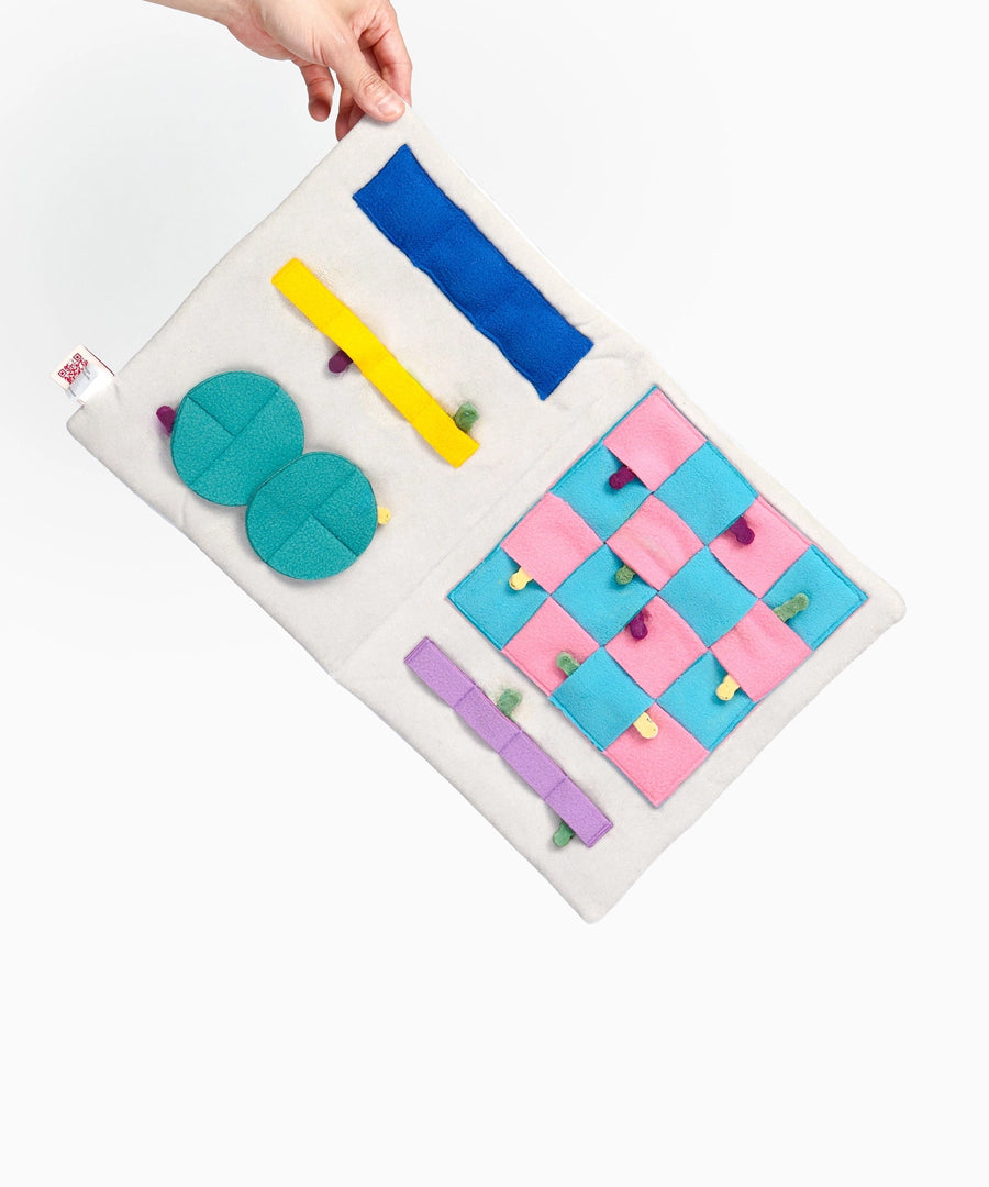 the-furry-folks-tapis-de-fouille-puzzle-interactif-pour-chien-journal-2026