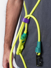 zee-dog-laisse-pour-chien-main-libre-reglable-jaune-fluo