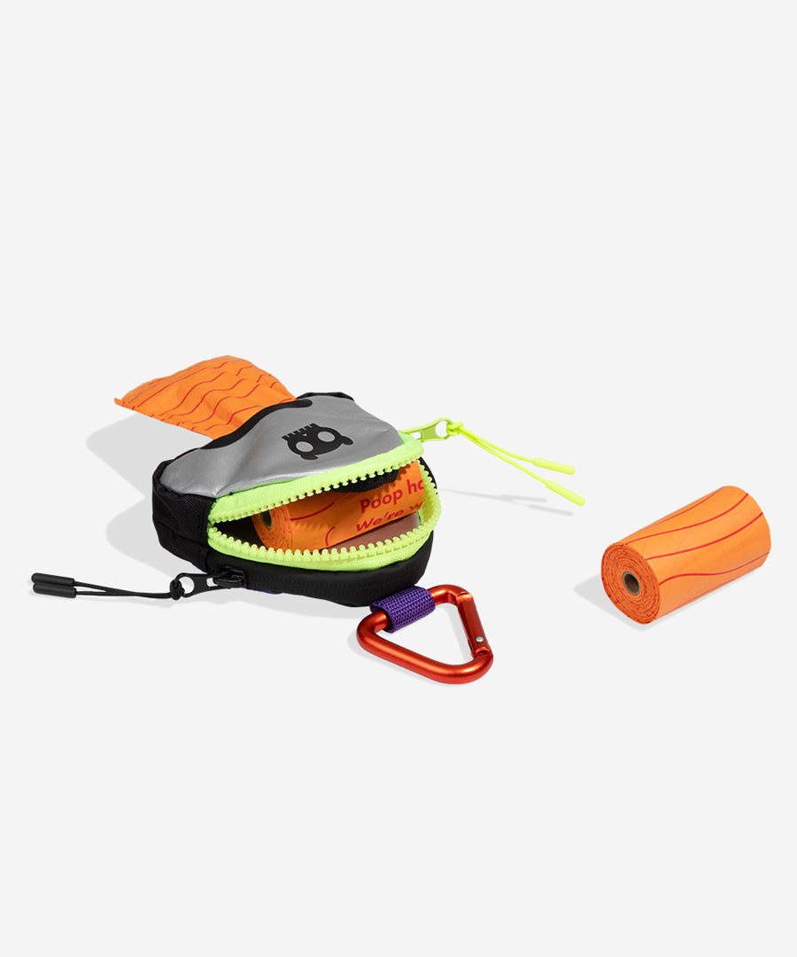 zee-dog-pochette-distributeur-sacs-a-crottes-pour-chien-Go.Clip-Atlas