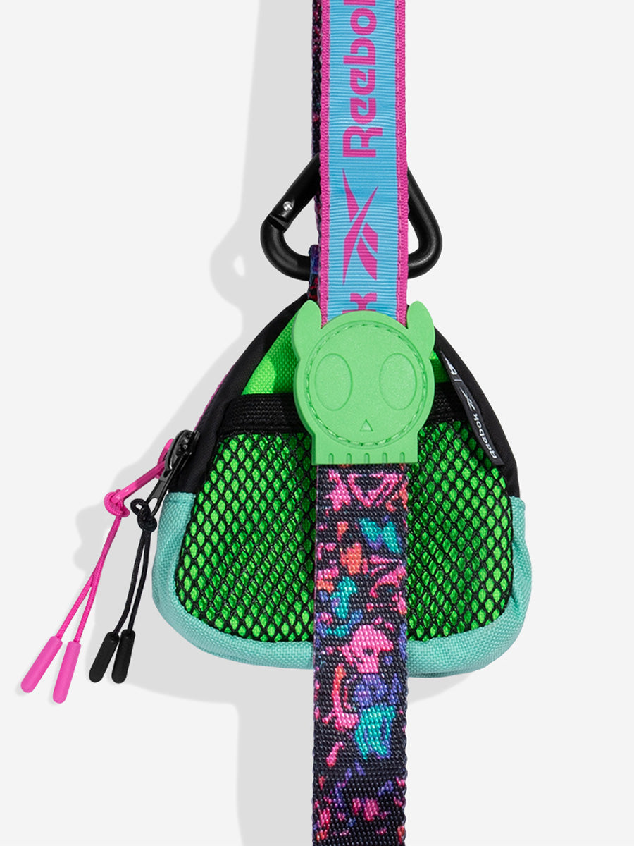 zee-dog-x-reebok-aerobic-pochette-distributeur-sacs-a-crottes-pour-chien