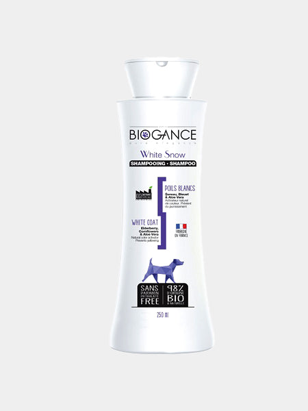        Biogance-soins-naturelles-chien-shampoing-poils-blanc