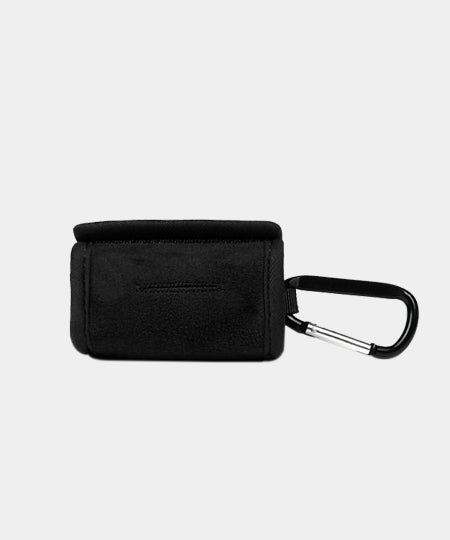 Charlie_s-Backyard-distributeur-sac-a-dejection-pour-chien-noir