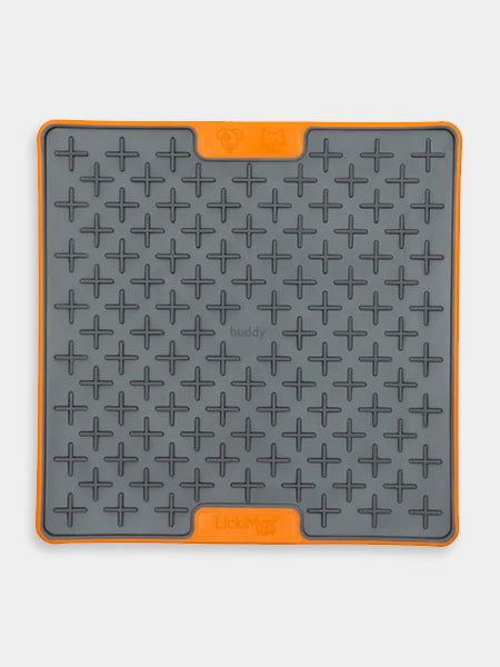    Lickimat-tapis-lechage-occupation-chien-buddy-tuff-orange