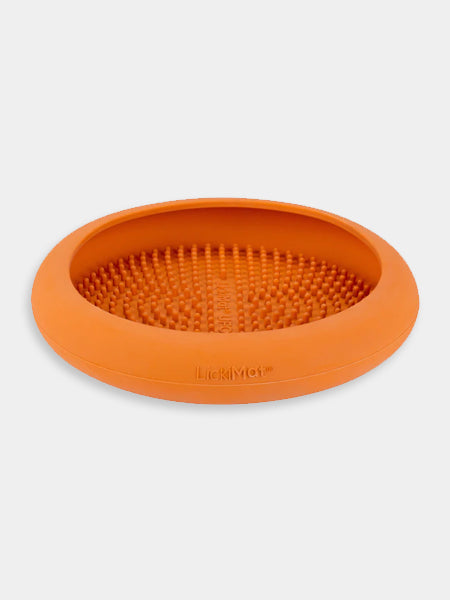        Lickimat-tapis-lechage-occupation-chien-ufo-orange
