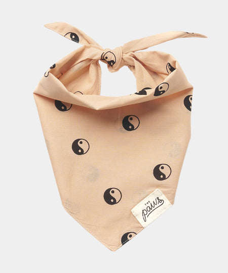 The-Paws-bandana-pour-chien-ying-yang
