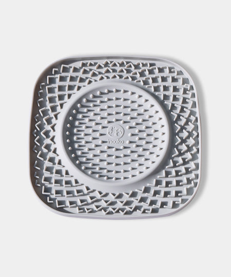     inooko-Tapis-lechage-YoomY-Plate-gris