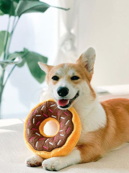 zippy-paws-peluche-pour-chien-donut-chocolat-corgi
